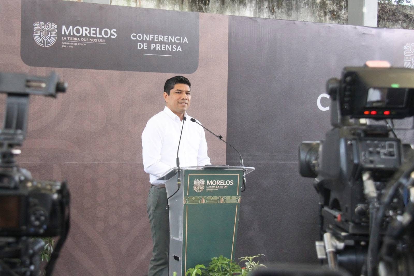 El secretario de Salud, Mario Ocampo Ocampo, fue señalado por el Sindicato de la Sección 29 del SNTSA ante la falta de entrega de uniformes y equipo para el personal de salud en Morelos.