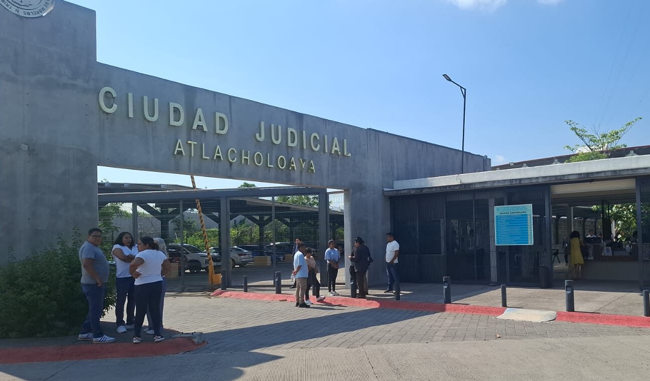 Sufre revés Fiscalía Anticorrupción: niegan vinculación de exfuncionaria del CECyTE